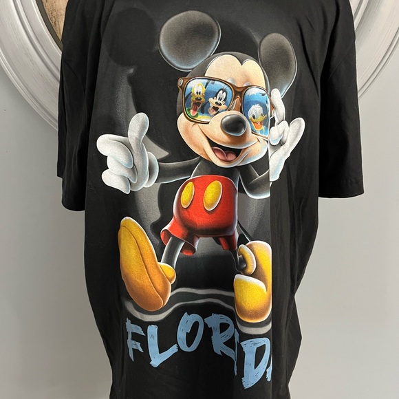 32-NWT Disney Black Mickey Mouse Tee with Red and Yellow Accents - Picture 2 of 4